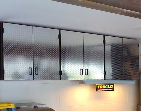 Long-Life Silver Diamond Plate Sign Vinyl  24" x 30 Feet, Self-adhesive